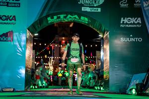 BIB: 5409
                            <button type="button" onclick="openModal(24874739)" class="btn btn-primary btn-sm float-right btn-popup" data-toggle="modal" data-target=".modal-high-quality">
                        <i class="fas fa-shopping-cart"></i> Add to Cart
                    </button>
                                            <button type="button" onclick="isThisMe(24874739, true)" class="btn btn-success btn-sm float-right btn-popup btn-isme hidden" data-toggle="tooltip" data-placement="bottom" title="นี่คือรูปของคุณใช่ไหม คลิกที่นี่เพื่อเอาเข้าอัลบั้ม">
                        <i class="fas fa-plus"></i> Add to album
                    </button>
                    <button type="button" onclick="isThisMe(24874739, false)" class="btn btn-warning btn-sm float-right btn-popup btn-isnotme hidden">
                        <i class="fas fa-ban"></i> Remove from album
                    </button>